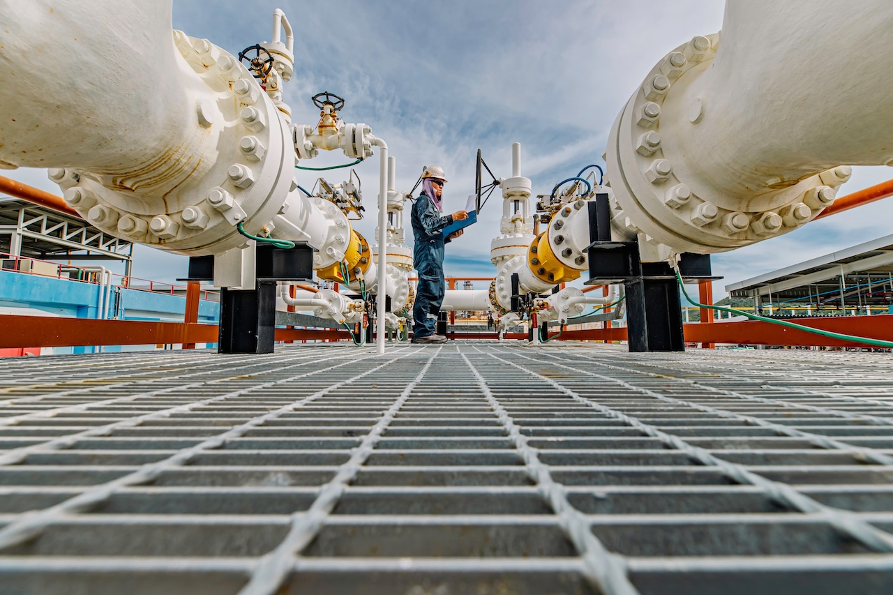 Natural gas and clean energy infrastructure